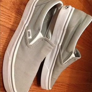 Almost brand new size 8 vans slip on shoes